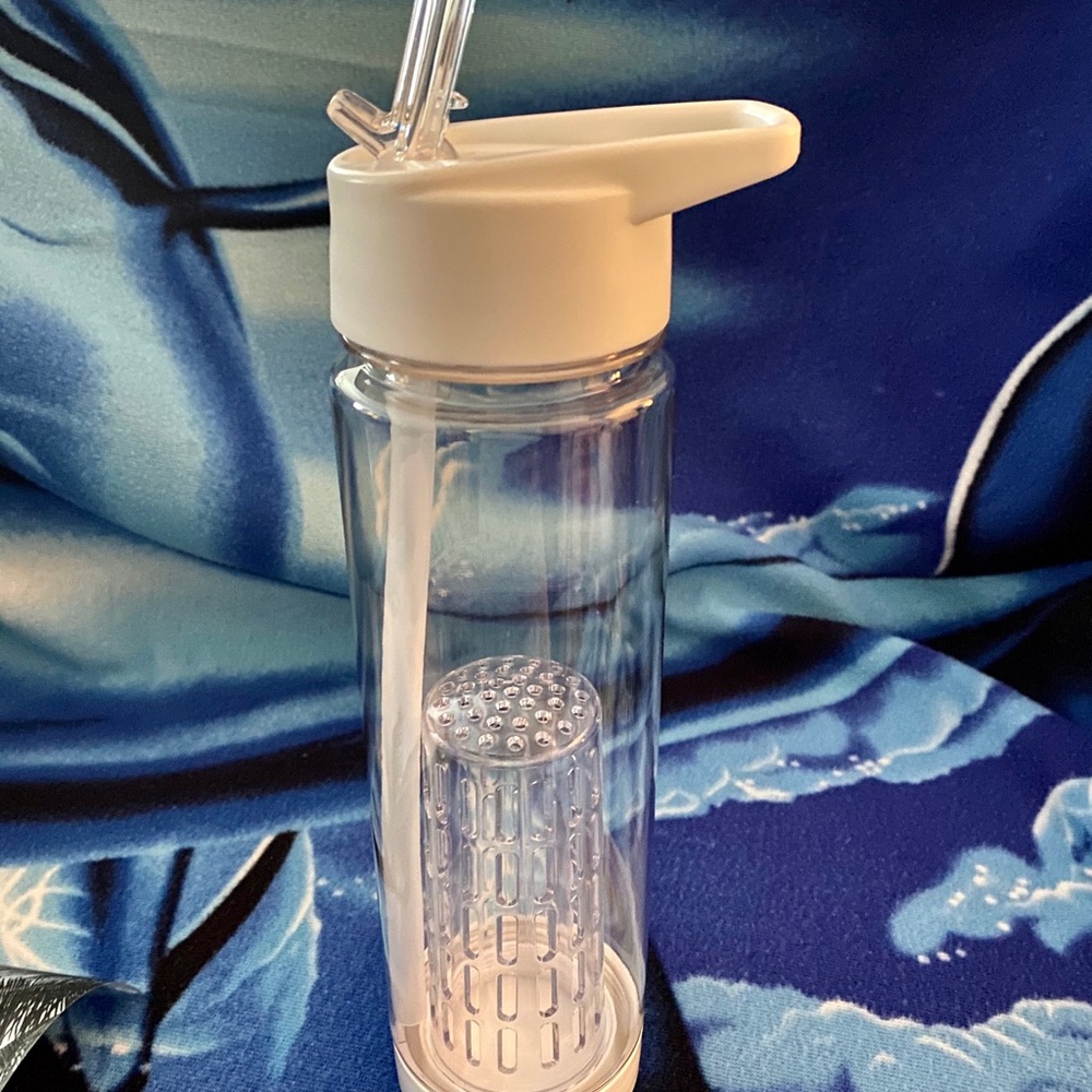 Fruit Infuser 24 oz Bottle-BPA FREE